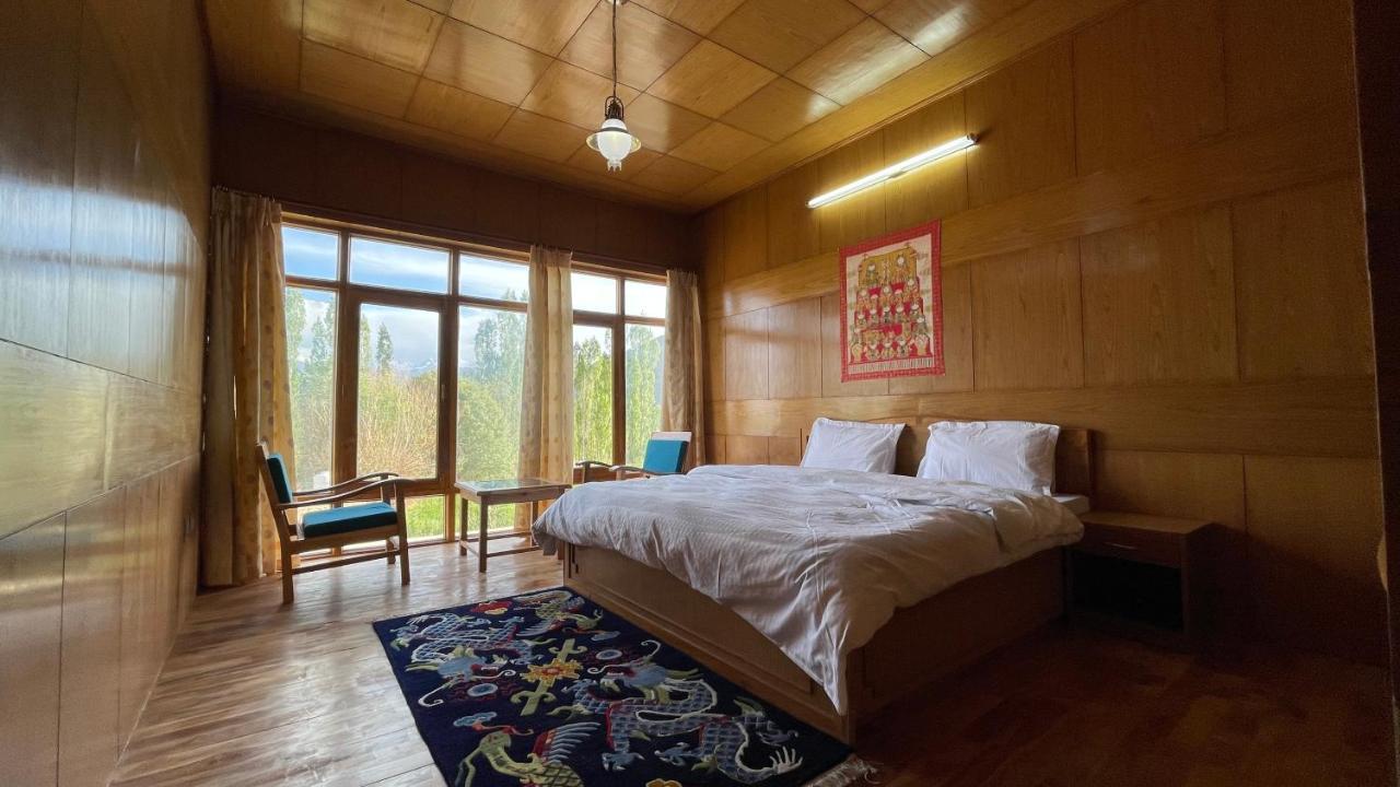 The Willow House เลห์ ภายนอก รูปภาพ