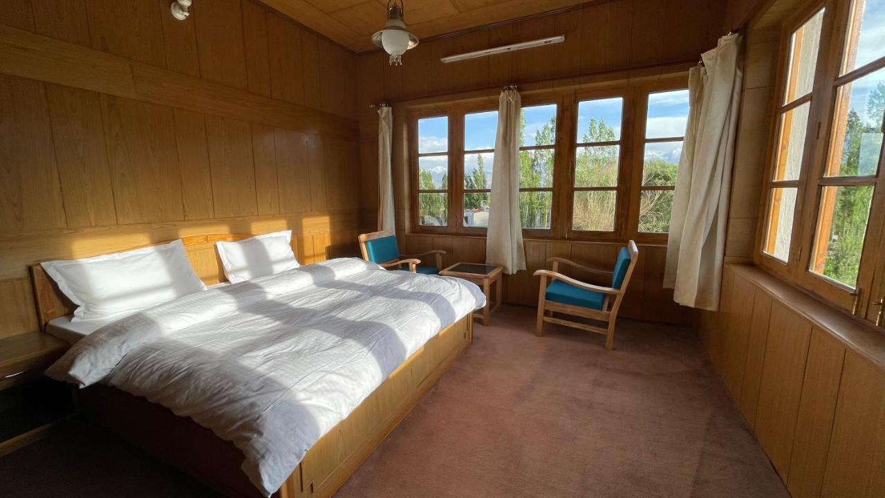 The Willow House เลห์ ภายนอก รูปภาพ