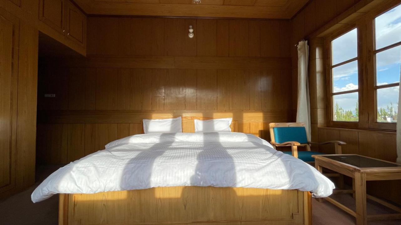 The Willow House เลห์ ภายนอก รูปภาพ